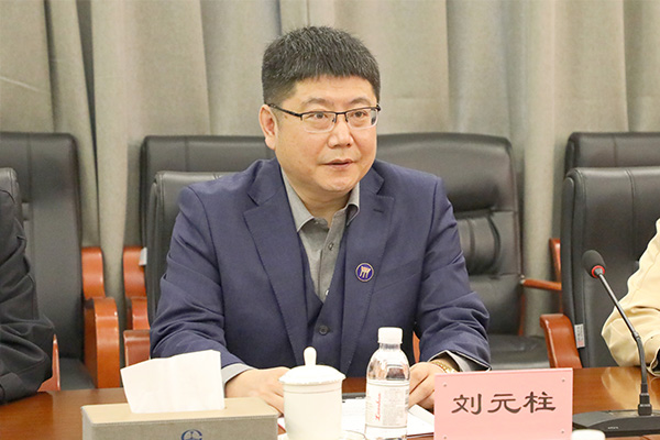 新闻8 新闻8.jpg